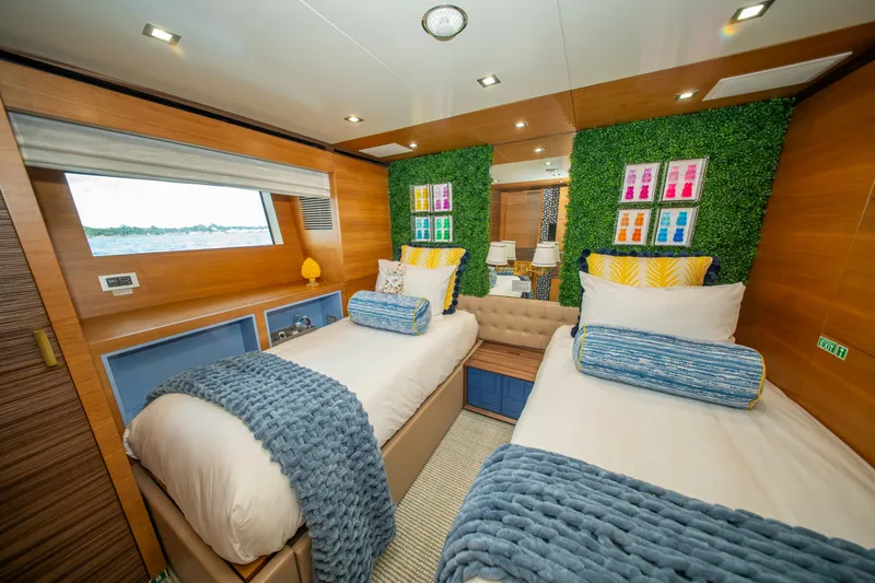 Slide: The Image of Benetti Benetti Tradition Supreme 108 2015 - 15
