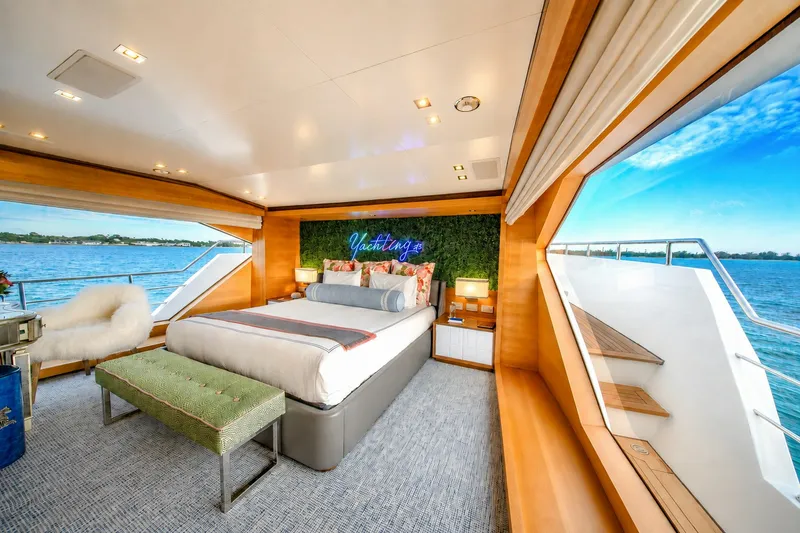 Slide: The Image of Benetti Benetti Tradition Supreme 108 2015 - 5