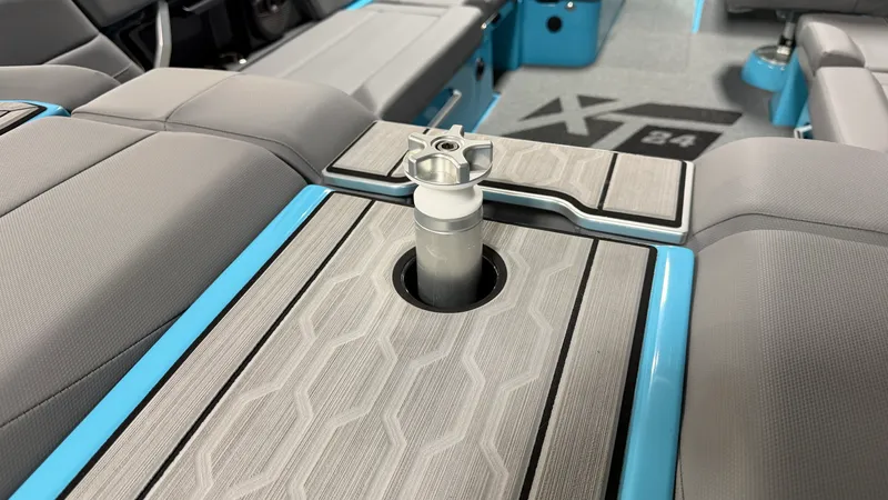 Slide: The Image of Mastercraft XT24 2024 - 22