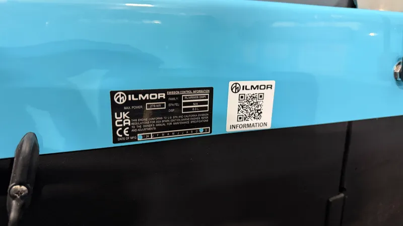 Slide: The Image of Mastercraft XT24 2024 - 27