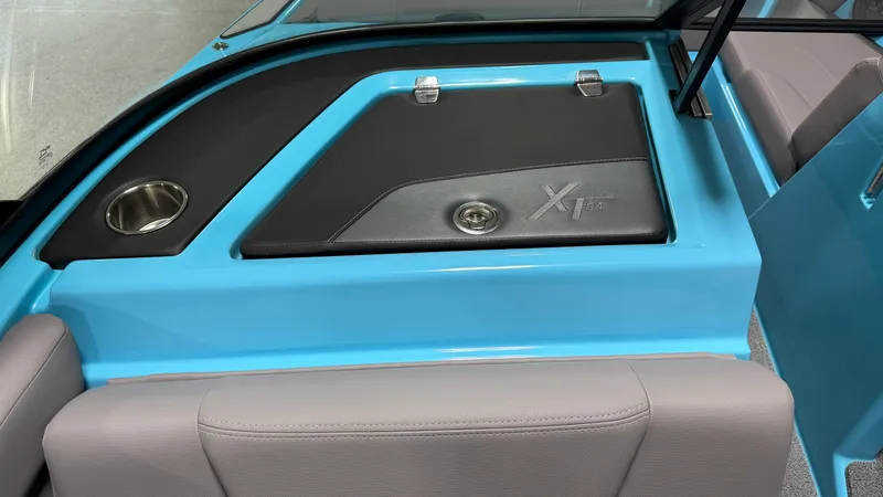 Slide: The Image of Mastercraft XT24 2024 - 58