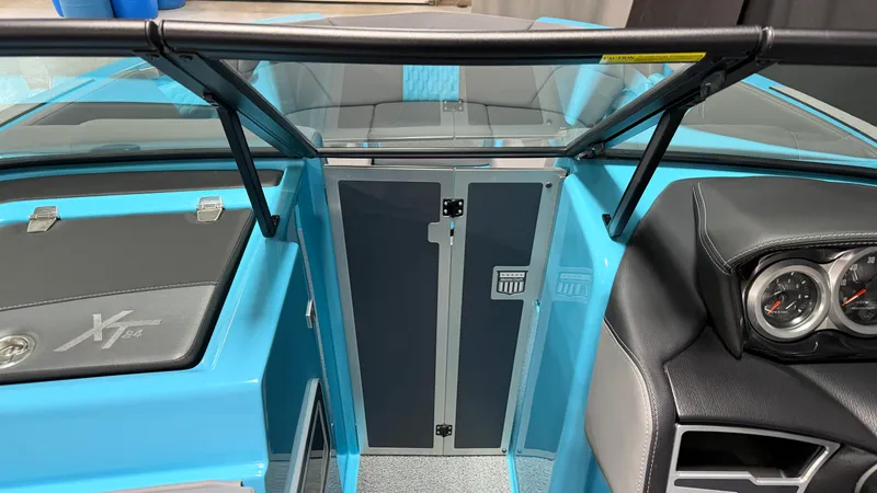 Slide: The Image of Mastercraft XT24 2024 - 79