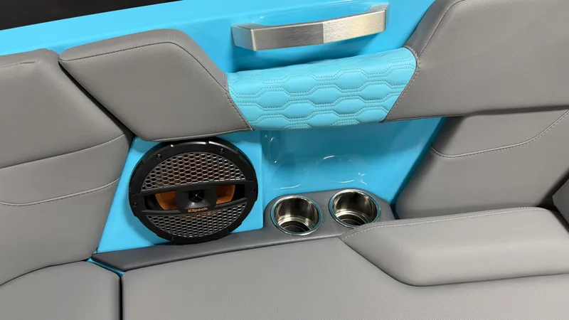 Slide: The Image of Mastercraft XT24 2024 - 87