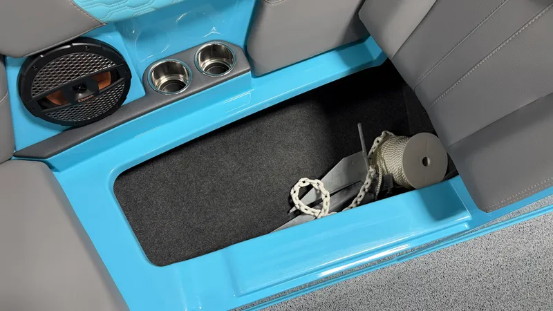 Slide: The Image of Mastercraft XT24 2024 - 88