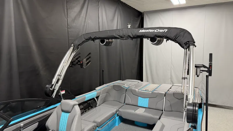 Slide: The Image of Mastercraft XT24 2024 - 89