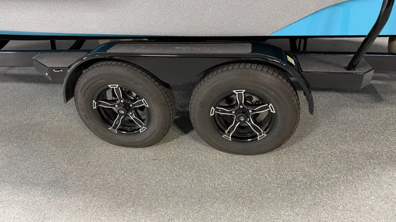 Slide: The Image of Mastercraft XT24 2024 - 93