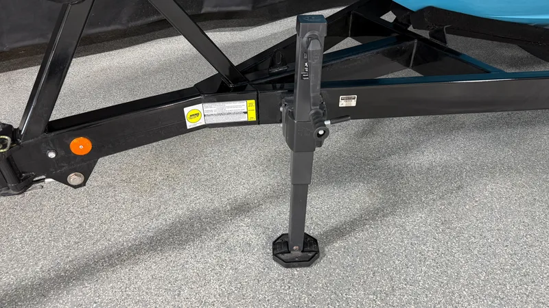 Slide: The Image of Mastercraft XT24 2024 - 97