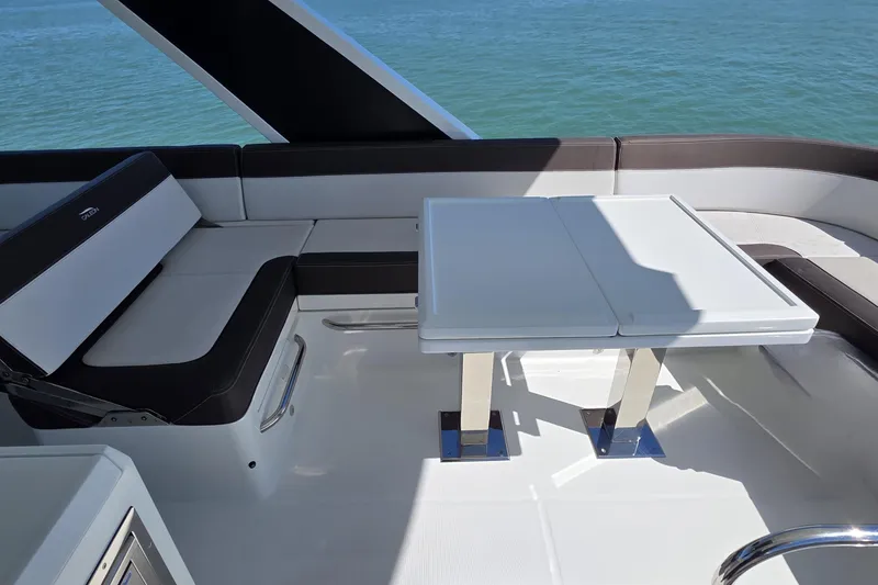 Slide: The Image of Galeon 500 Fly 2022 - 24