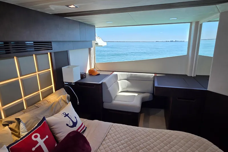 Slide: The Image of Galeon 500 Fly 2022 - 54