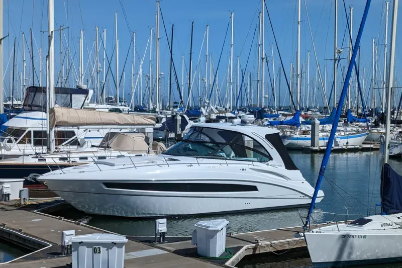 Slide: The Image of Cruisers 38 Express 2019 - 2