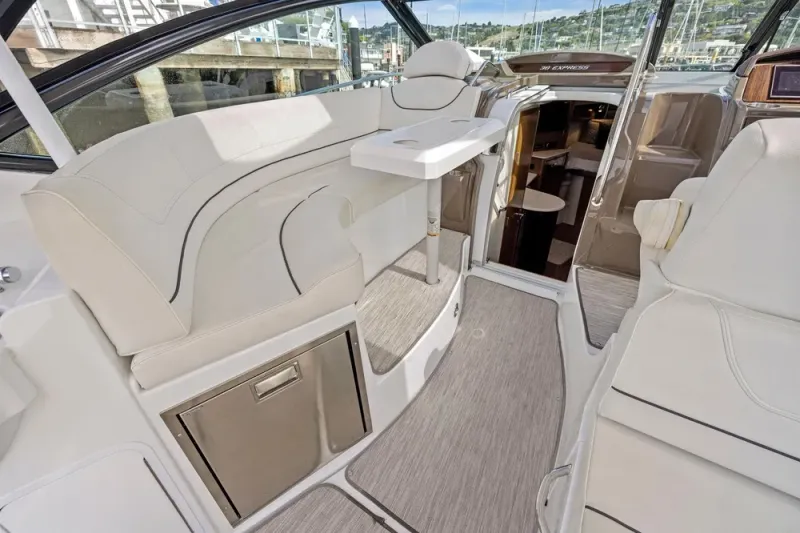 Slide: The Image of Cruisers 38 Express 2019 - 25