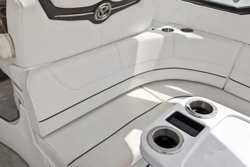 Slide: The Image of Cruisers 38 Express 2019 - 26