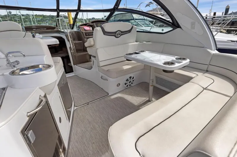 Slide: The Image of Cruisers 38 Express 2019 - 27