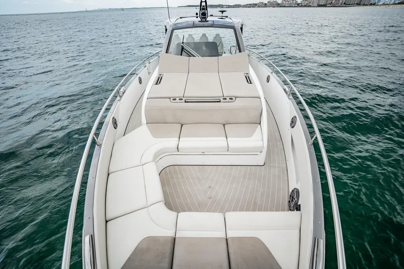Slide: The Image of Azimut Verve 47 2021 - 29