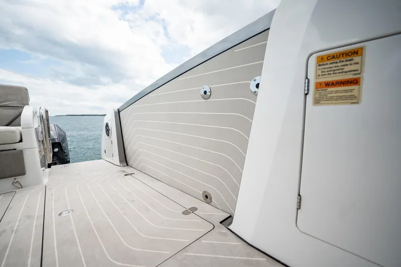 Slide: The Image of Azimut Verve 47 2021 - 38