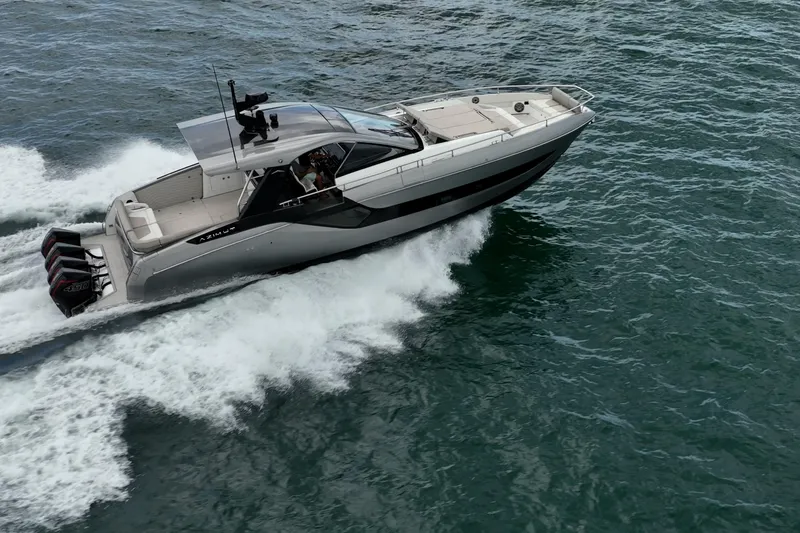 Slide: The Image of Azimut Verve 47 2021 - 13