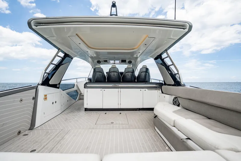 Slide: The Image of Azimut Verve 47 2021 - 50