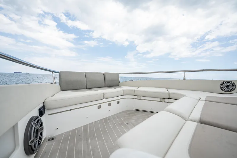 Slide: The Image of Azimut Verve 47 2021 - 31