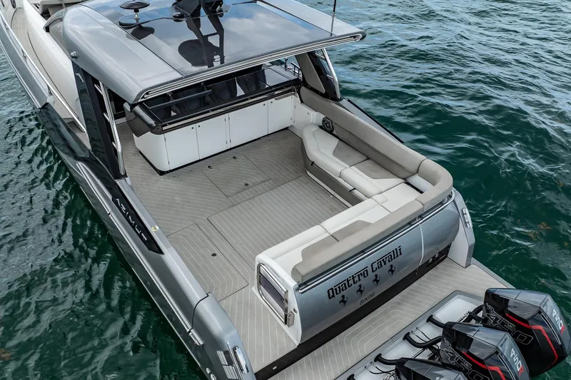 Slide: The Image of Azimut Verve 47 2021 - 18