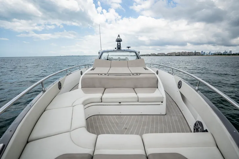 Slide: The Image of Azimut Verve 47 2021 - 28
