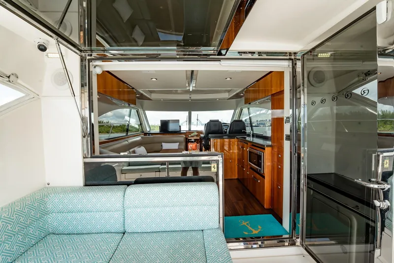 Slide: The Image of Riviera 5000 Sport Yacht 2016 - 53