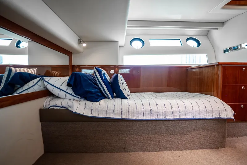 Slide: The Image of Riviera 5000 Sport Yacht 2016 - 73