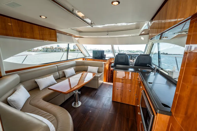 Slide: The Image of Riviera 5000 Sport Yacht 2016 - 52