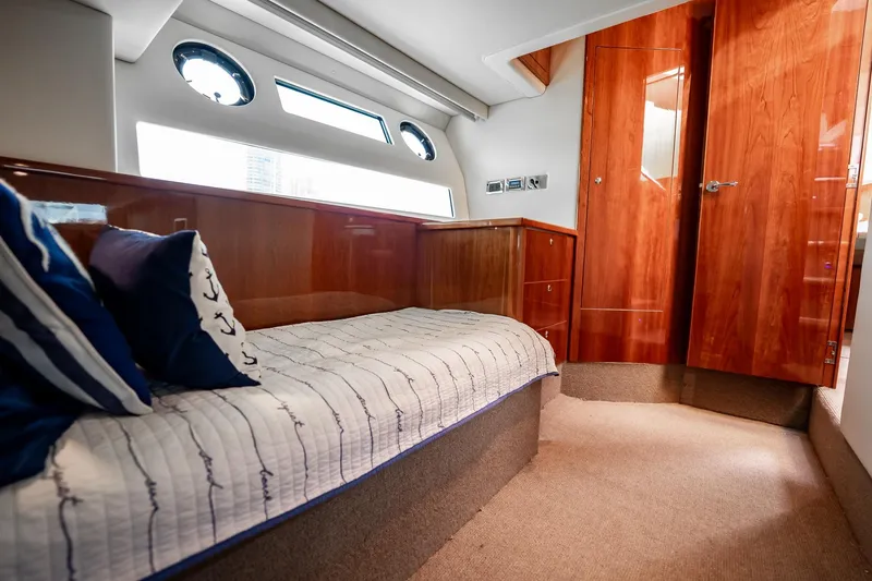 Slide: The Image of Riviera 5000 Sport Yacht 2016 - 70