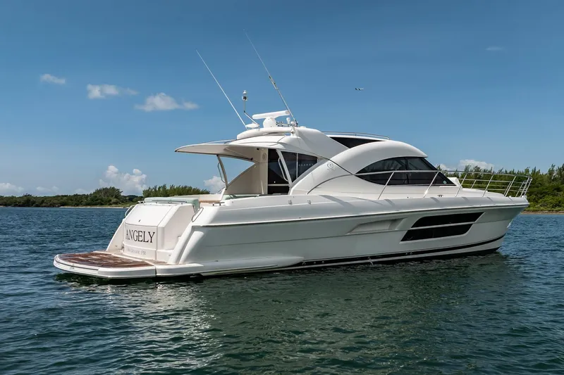 Slide: The Image of Riviera 5000 Sport Yacht 2016 - 11