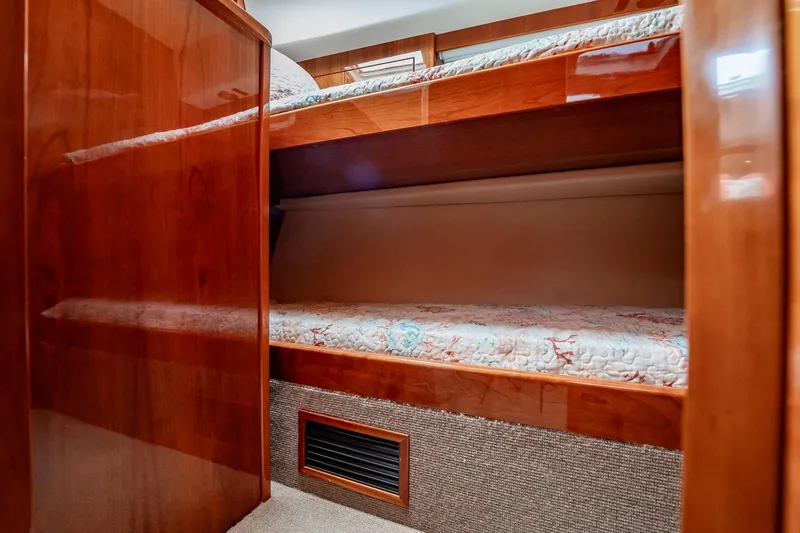 Slide: The Image of Riviera 5000 Sport Yacht 2016 - 76