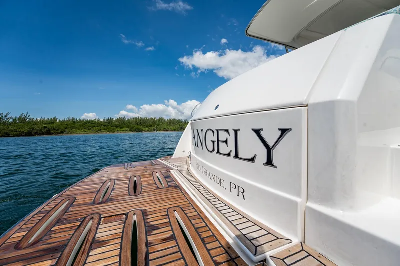 Slide: The Image of Riviera 5000 Sport Yacht 2016 - 36