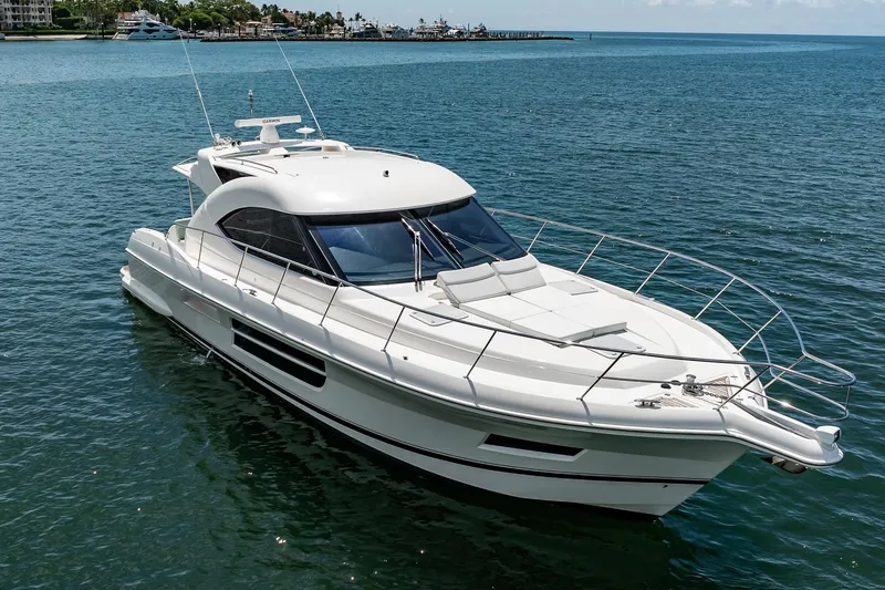 Slide: The Image of Riviera 5000 Sport Yacht 2016 - 14