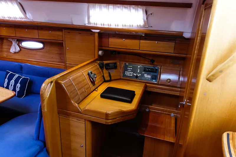 Slide: The Image of Bavaria 42 Cruiser 2007 - 5