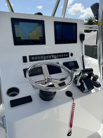 Slide: The Image of Contender 30T 30' 2025 - 13