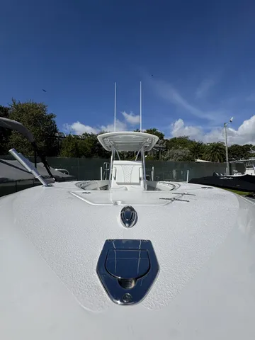 Slide: The Image of Contender 30T 30' 2025 - 30