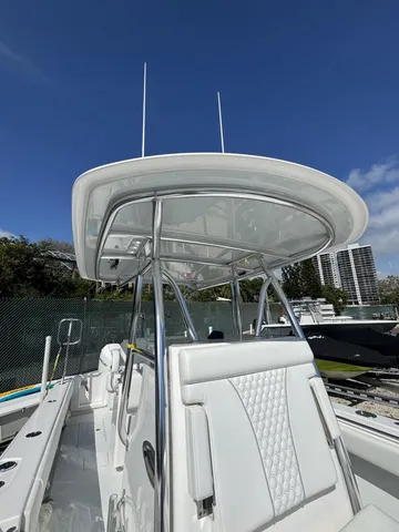Slide: The Image of Contender 30T 30' 2025 - 4