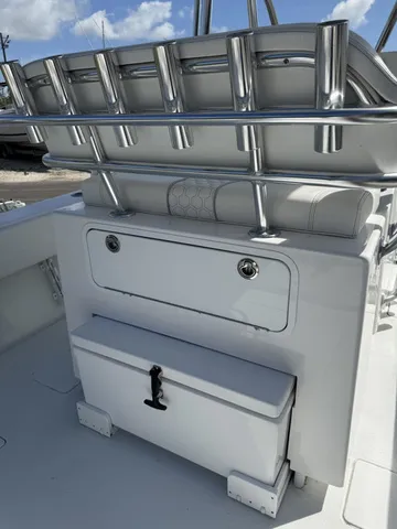 Slide: The Image of Contender 30T 30' WOW!! 2025 - 2