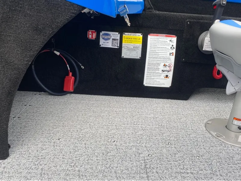 Slide: The Image of Smoker Craft Lazer 161 2026 - 8