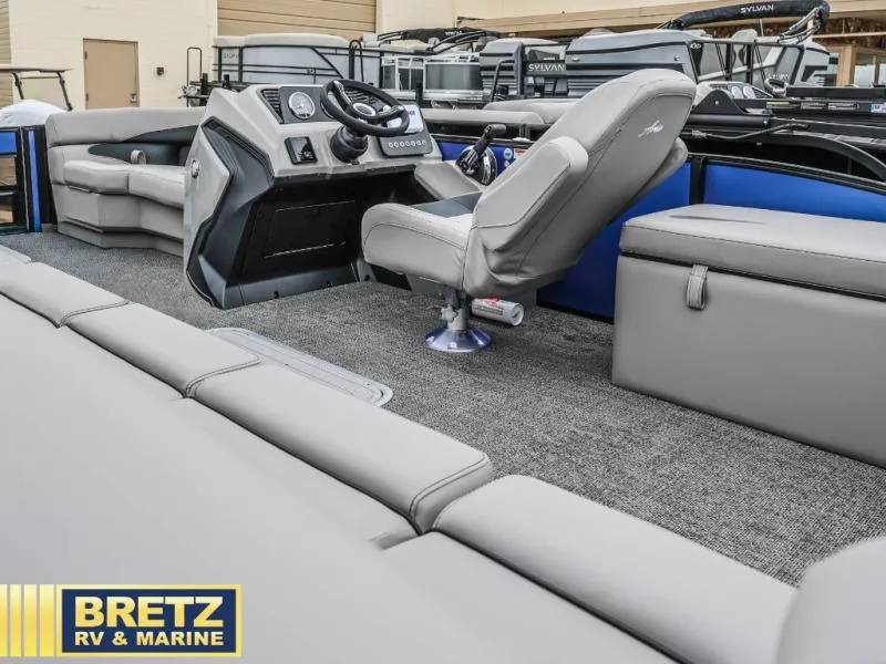 Slide: The Image of Barletta Boats A22CC 2026 - 8