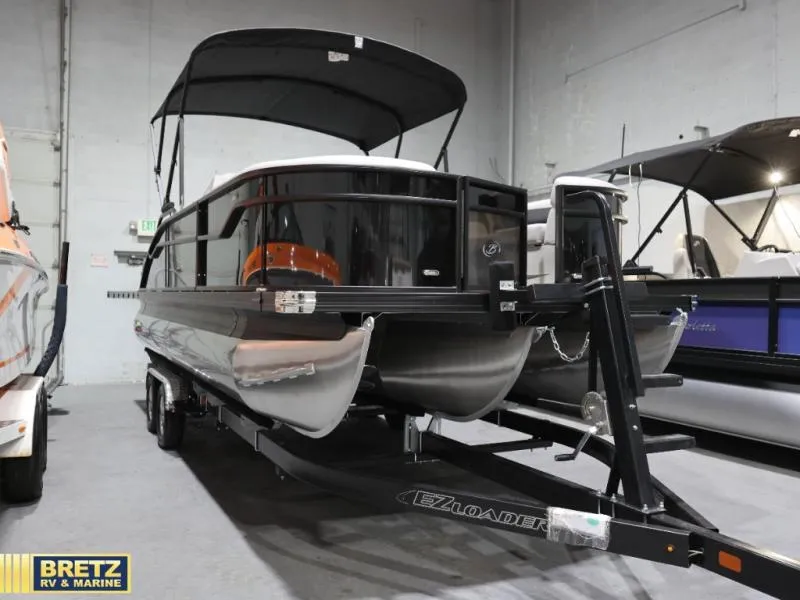 Slide: The Image of Barletta Boats A22UC 2026 - 2