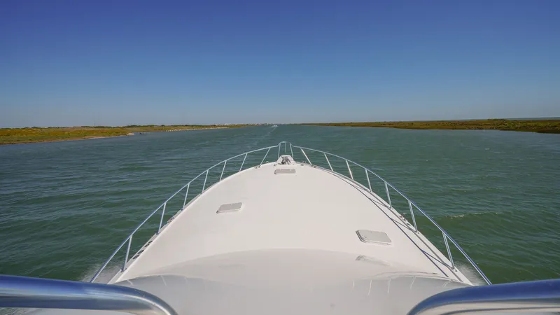Slide: The Image of Hatteras 60 Convertible 2001 - 27