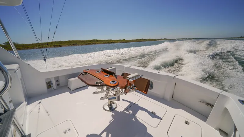 Slide: The Image of Hatteras 60 Convertible 2001 - 26