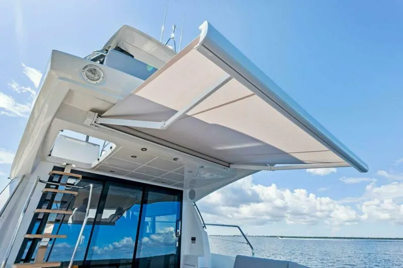 Slide: The Image of Prestige 460 Flybridge 2023 - 45