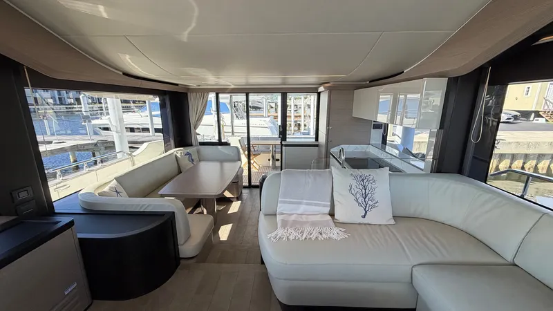 Slide: The Image of Absolute Navetta 58 2026 - 12