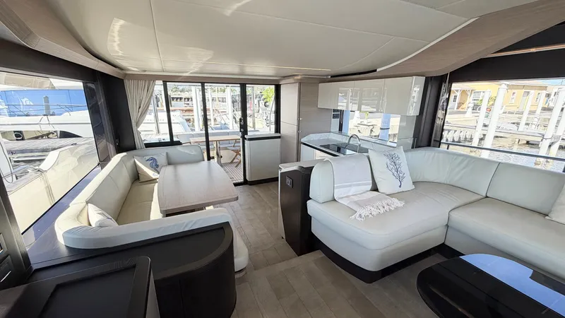 Slide: The Image of Absolute Navetta 58 2026 - 11