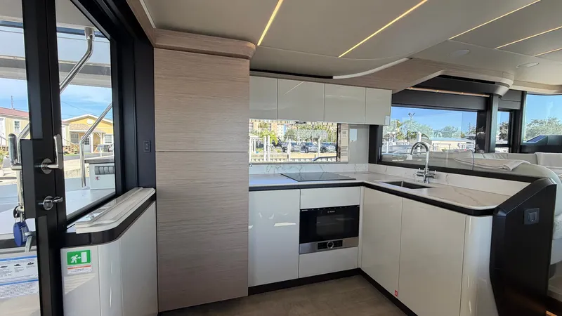 Slide: The Image of Absolute Navetta 58 2026 - 7