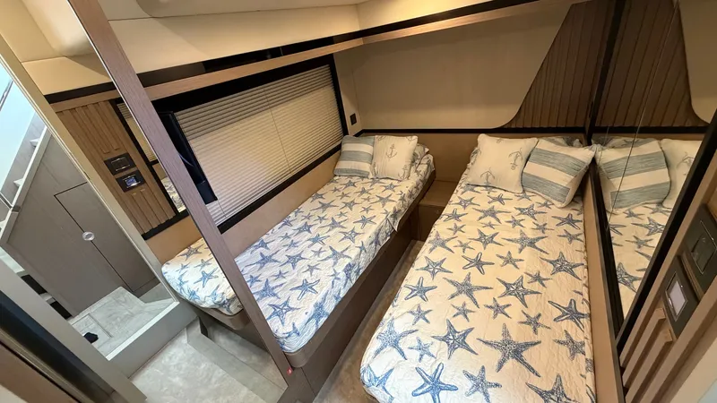 Slide: The Image of Absolute Navetta 58 2026 - 28