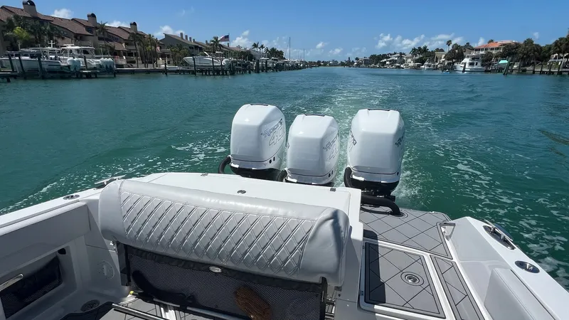 Slide: The Image of Nor-Tech 390 Sport 2020 - 3