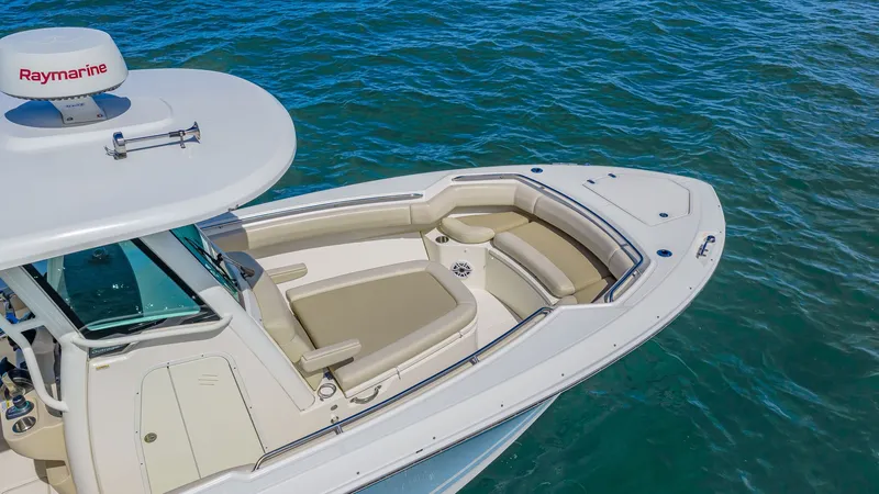 Slide: The Image of Boston Whaler 280 Outrage 2019 - 19