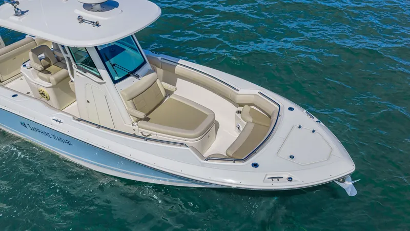 Slide: The Image of Boston Whaler 280 Outrage 2019 - 18